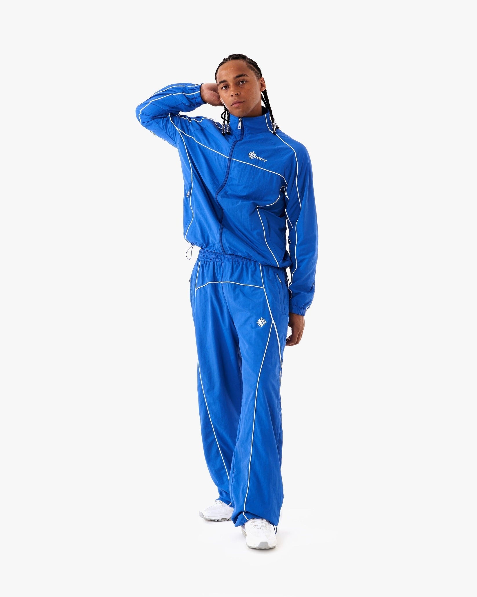 V-Tracksuit